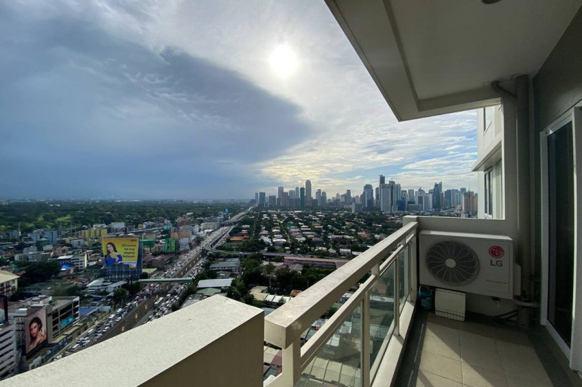 Makati 3 Bedroom For Sale Brio Tower DMCI