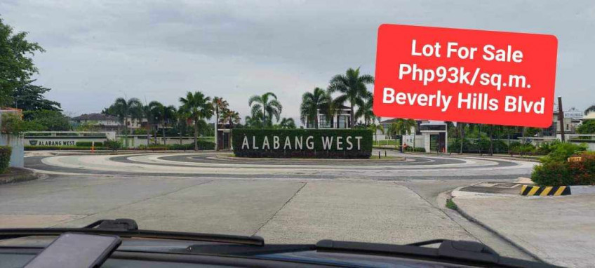 Beverly Hills  Boulevard, Alabang West, Daang Hari, Almanza Dos, Las Pinas