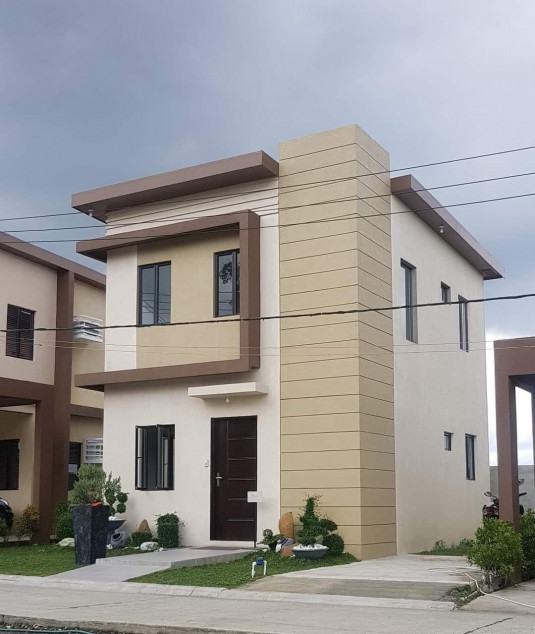 Single Detached 3 Bedroom House And Lot Along The Highway Of Bacoor, Cavite