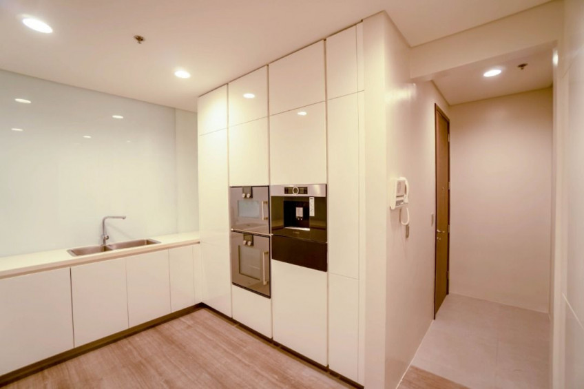 Price Improved Penthouse Viridian In Greenhills, San Juan