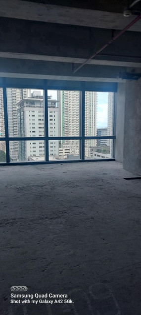 PROPERTY # 11492 - For Sale BPI Office In Cebu Business Park