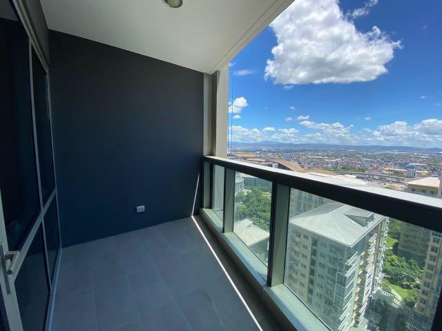 3-Bedroom Condo Unit For Sale at East Gallery Place, Fort Bonifacio, Taguig