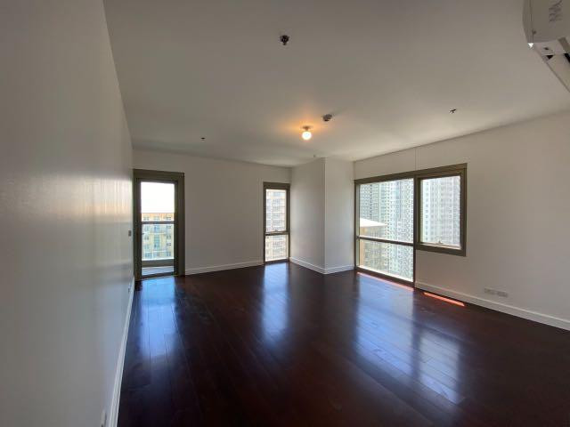 3-Bedroom Condo Unit For Sale at East Gallery Place, Fort Bonifacio, Taguig