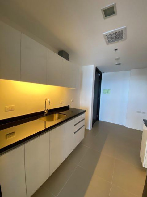 3-Bedroom Condo Unit For Sale at East Gallery Place, Fort Bonifacio, Taguig