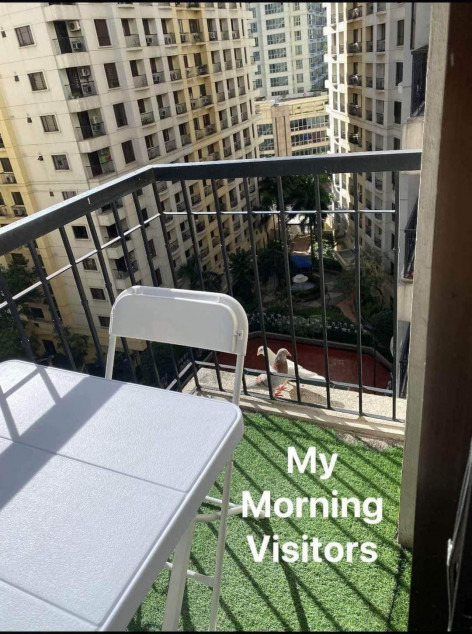 Clean Title RFO 2BR with Balcony FOR SALE at Forbeswood Heights BGC Taguig