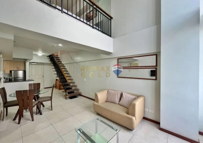 For Sale : 1 Bedroom Loft In The Columns Legazpi Village