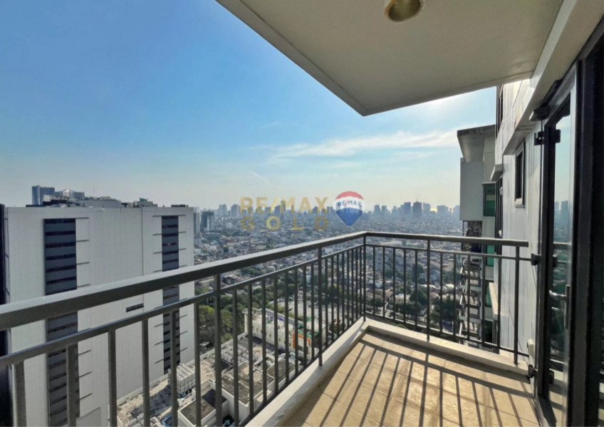 For Sale : Unfurnished 2 Bedroom In Solstice Tower