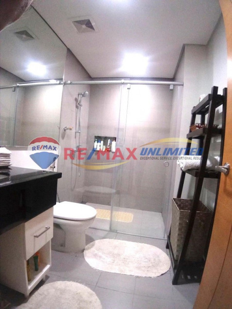 High-rise 3-Bedroom Condo Unit for Sale at Park Terraces, Makati