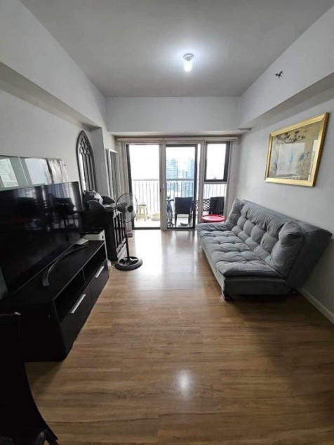 One Maridien 1BR furnished unit Condo for Sale