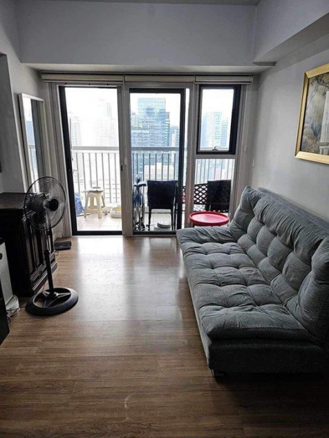 One Maridien 1BR furnished unit Condo for Sale