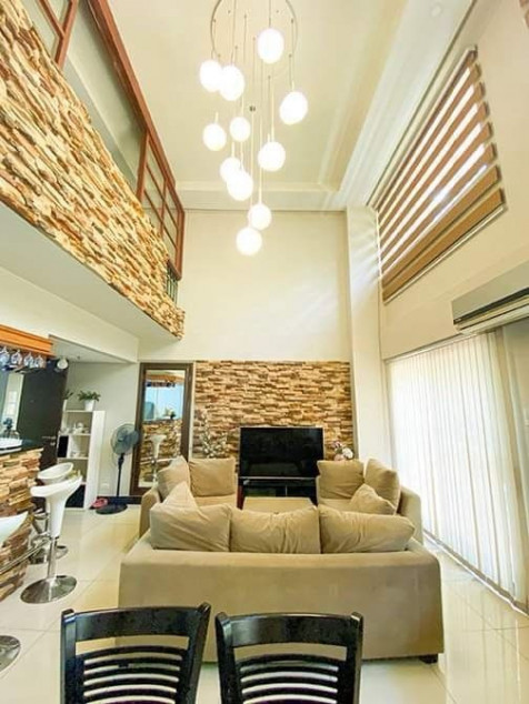 For Sale: 1BR Loft with Parking at Tuscany Private Estate Residences, Tower 4, McKinley Hill