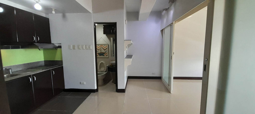 1-Bedroom Unit With Parking At Manhattan Parkway Tower 1, Cubao, Quezon City