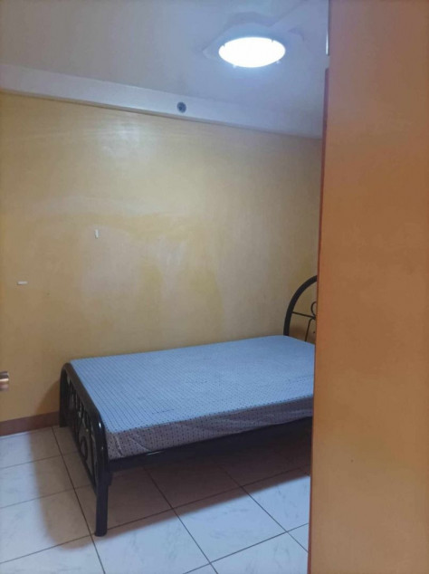 Pre-Owned Pasig Condo - Palmdale Heights
