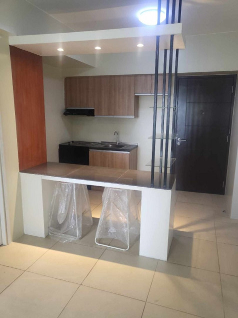 'Pre-Owned' Avida Centera Tower 2 - Along Edsa, Mandaluyong Near Megamall/Ortigas/Makati/BGC