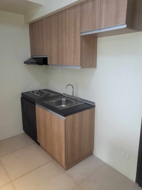 'Pre-Owned' Avida Centera Tower 2 - Along Edsa, Mandaluyong Near Megamall/Ortigas/Makati/BGC