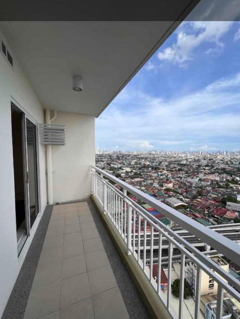 DMCI For Sale In QC 2 Bedroom With 2 Balcony Starts At 32K Monthly