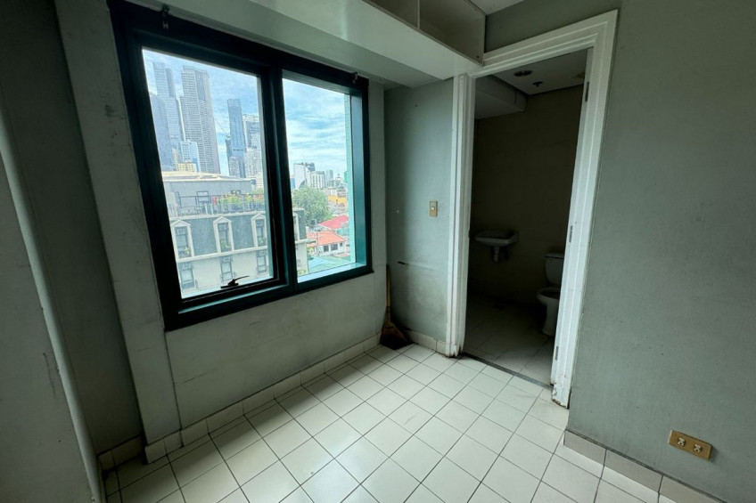 2 Bedroom Condo For Sale In Hidalgo Place, Rockwell, Makati