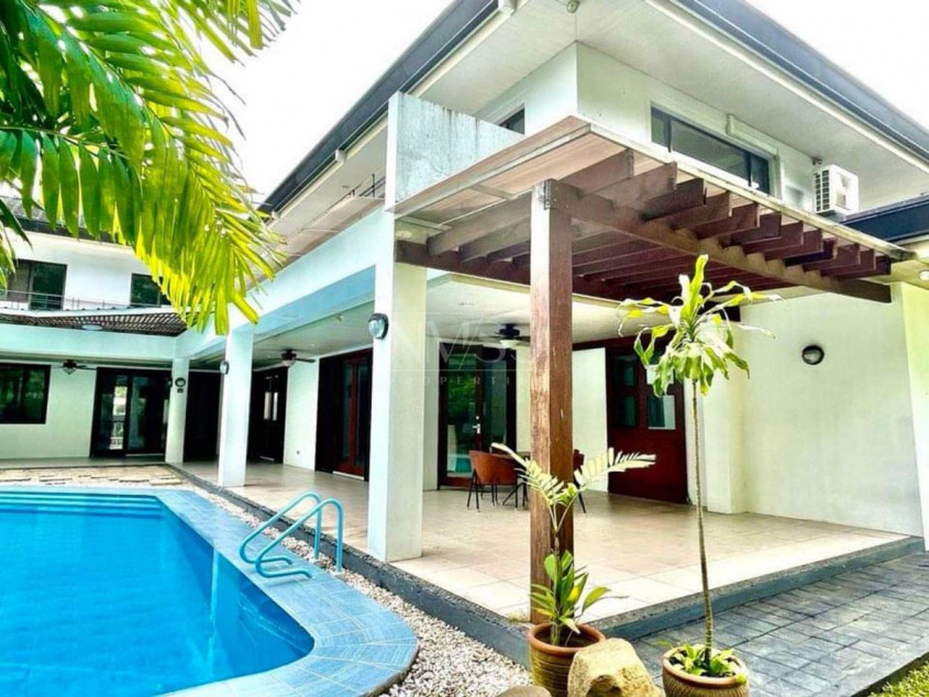 Fully-furnished House and Lot For Sale in Dasmariñas Village near Forbes Park