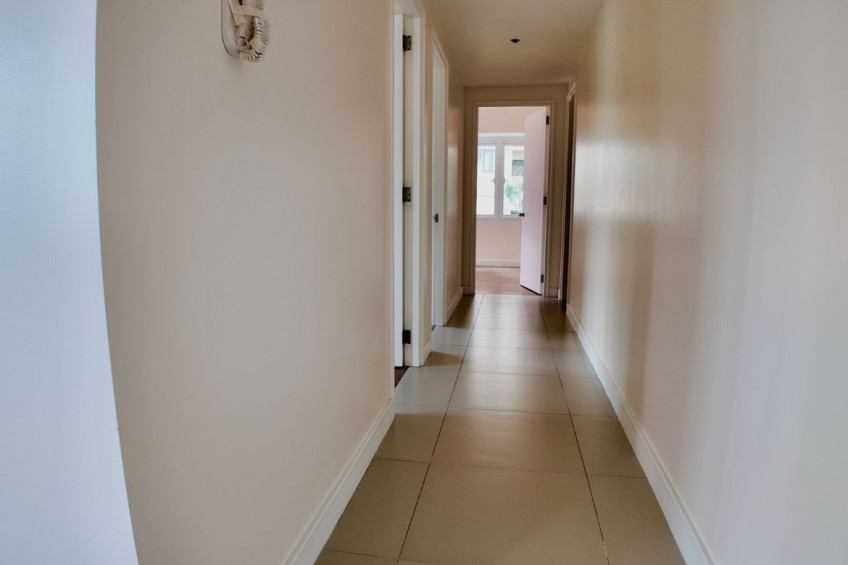 3 Bedroom Condo For Sale In East Bay Residences, Sucat