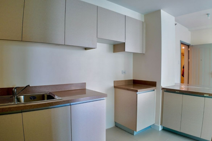 3 Bedroom Condo For Sale In East Bay Residences, Sucat
