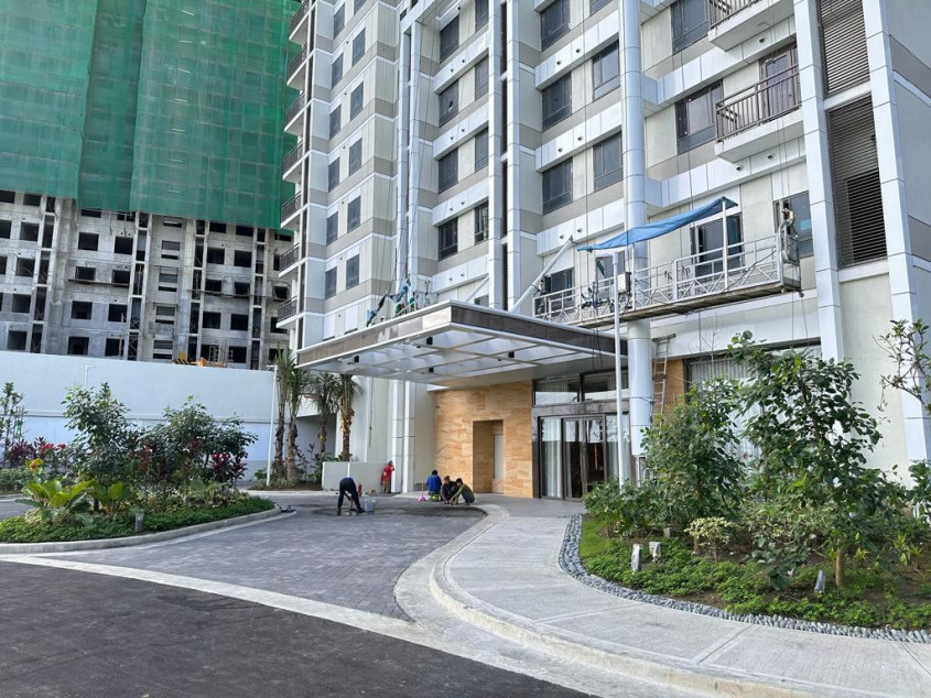 FS Beautiful 2BR Unit At The Arton By Rockwell