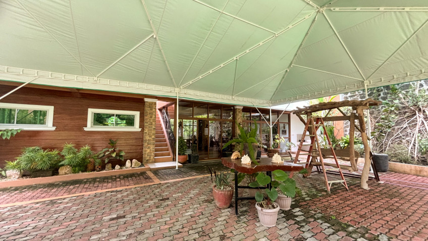 House And Lot For Sale In Victoria Valley Subdivision