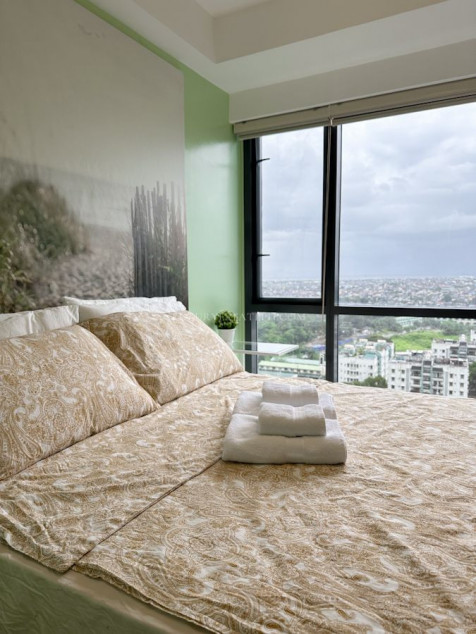 For Sale: Furnished Studio Unit  in The Viceroy, Mckinley Hill, Taguig