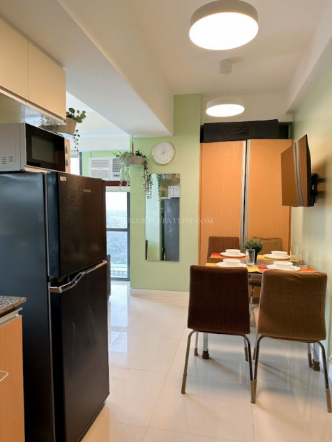 For Sale: Furnished Studio Unit  in The Viceroy, Mckinley Hill, Taguig