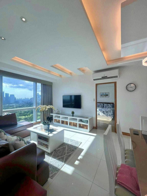 2 Bedroom 8 Forbestown Road For Sale Condo BGC Taguig