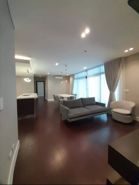 3 Bedroom Garden Tower Ayala Triangle Makati Condo For Rent