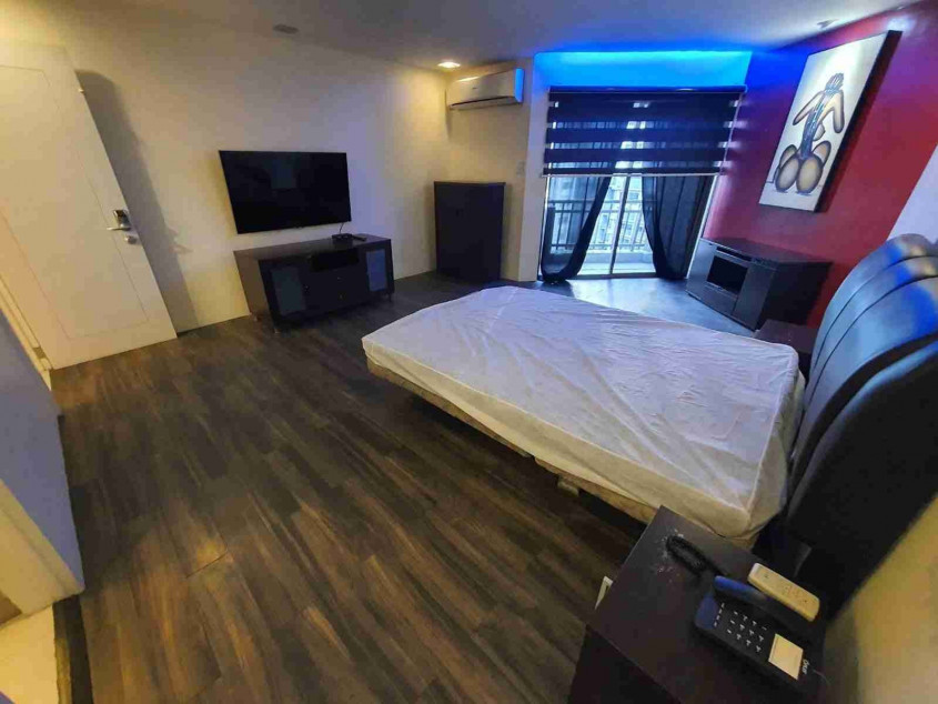 3 Bedroom Unit in LPL Mansion, Makati PP Code # 2254