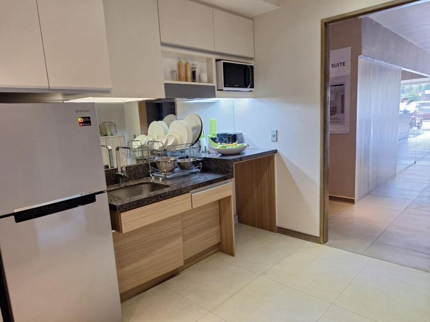 Invest For P 35k A Month For This Corner 1 Br Unit For Sale In Between Mandaue & Cebu City