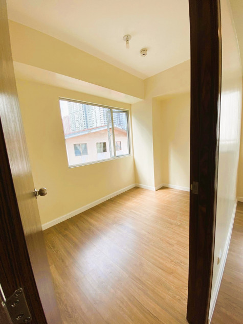 Serene 3-Bedroom Unit With Parking For Sale In Avida One Antonio, Makati City