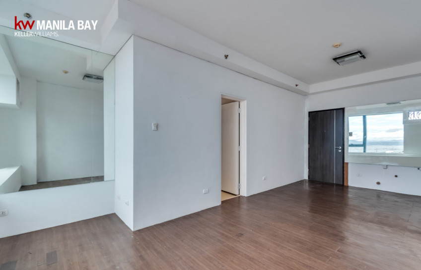 Office At Entrata , Filinvest City Alabang For Sale