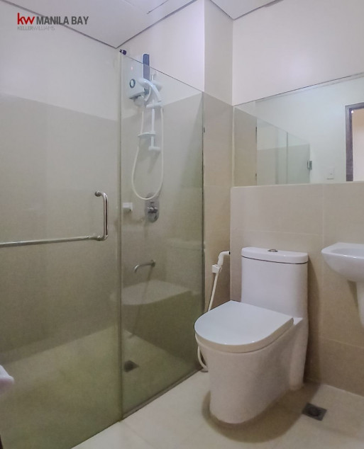Studio Unit At Paseo Verde At Real Condominium, Las Piñas