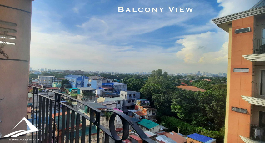 Chateau Elysse 2 Bedroom Corner With Balcony Paranaque