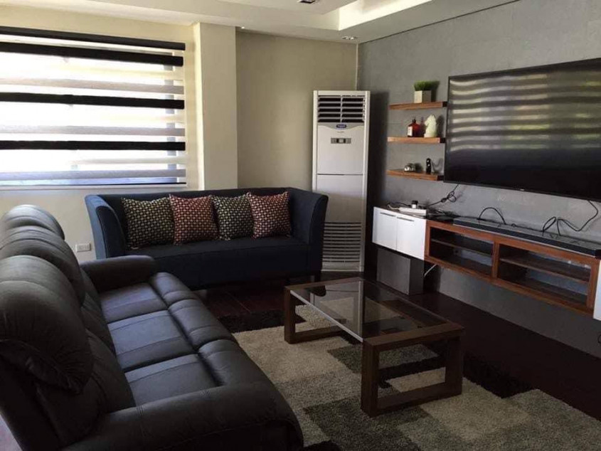 3-Storey House And Lot For Sale iIn Fortunata Village, Parañaque