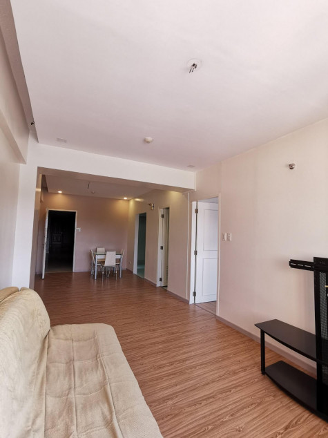 For Sale: 1-Bedroom Condo In Eastwood City – With Parking!