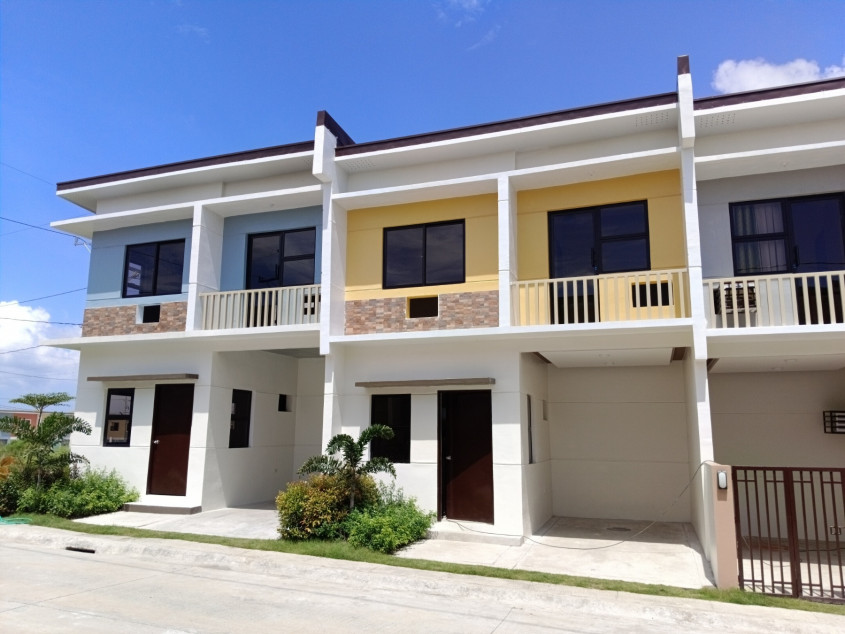 House and Lot at Villas Phase 3 at Golden Horizon in Trece Martires, Cavite