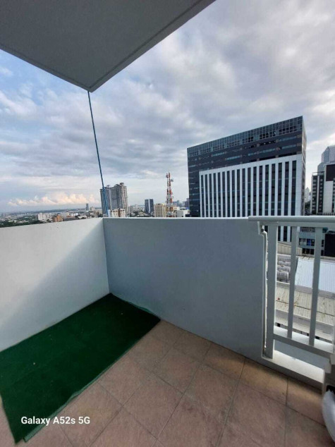 For Rent 38 Park Ave - 1 Bedroom With Balcony At Cebu IT Park, Cebu City