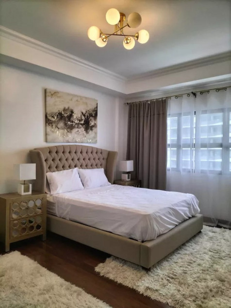 3 Bedroom Penthouse Unit for Sale in Cebu Business Park, Cebu City