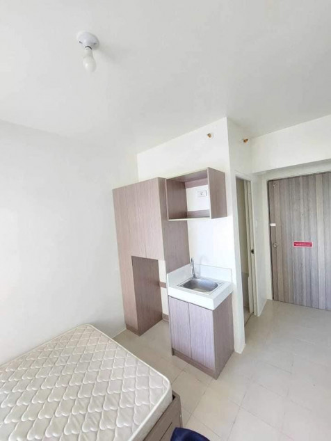 Lipat agad in as fast as 2 months. Studio along EDSA very near Shaw station