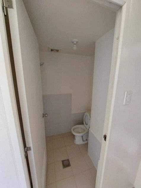 Lipat agad in as fast as 2 months. Studio along EDSA very near Shaw station