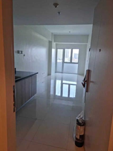 Condo For Rent 1BR In 100 West Makati