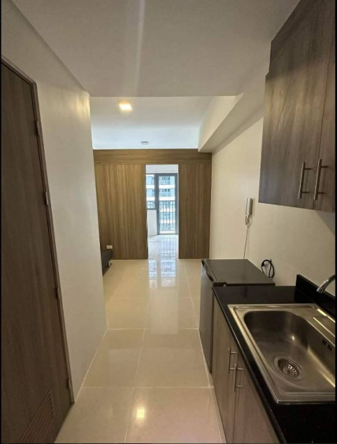 CODE # 659 Condo For Sale Fame Residences Highway Hills, Mandaluyong, Metro Manila