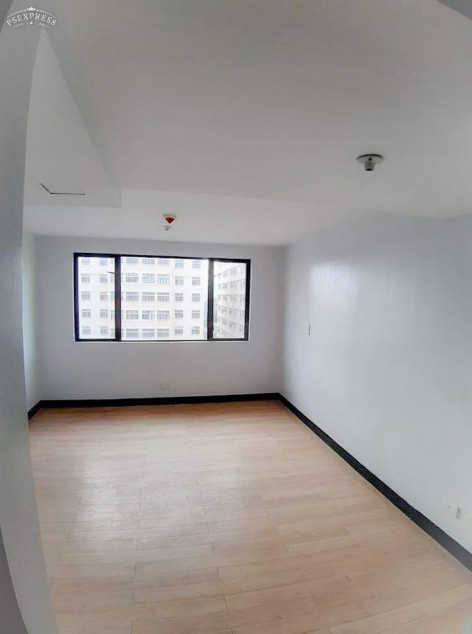 12K Condo for sale in Pasig! 2 Bedroom near Megamall Ortigas Eastwood BGC Makati