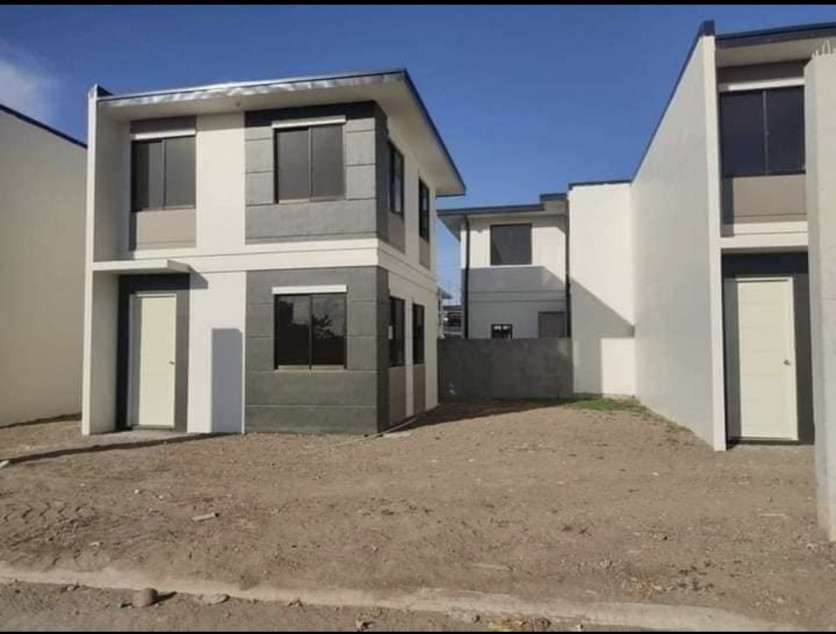 For Sale Single Attached 3br House&lot In Lynville Malvar Batangas