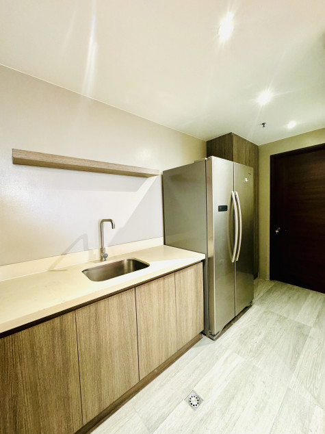 Newly Renovated And Well Maintained Two Bedroom In Skyway Twin Towers Pasig