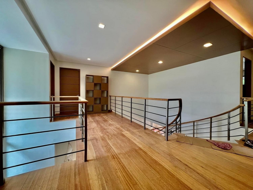 Renovated And Furnished Home In Loyola Grand Villas