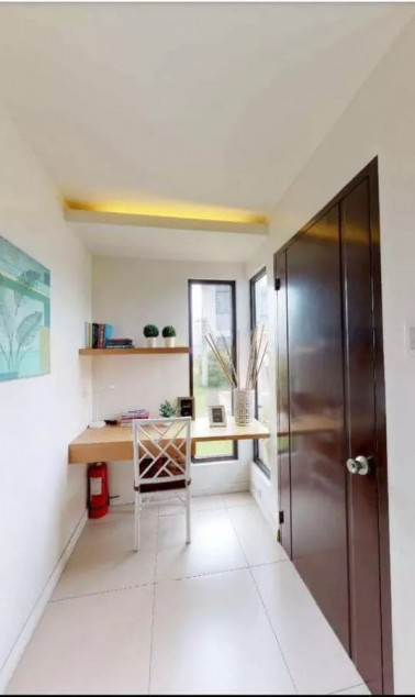 Twin Pod Attached Ready For Occupancy Near Mexico Exit And Sindalan For Sale!